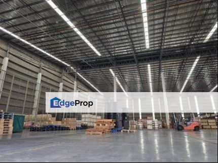 Large 1acre Warehouse Loading Bay Shah Alam Section 22, Selangor, Shah Alam