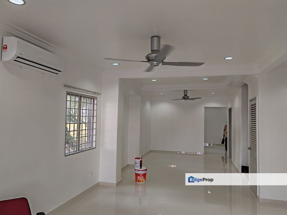 Nice Reno 2storey Endlot 22x80 Ss18 Subang Jaya, Selangor, Subang Jaya