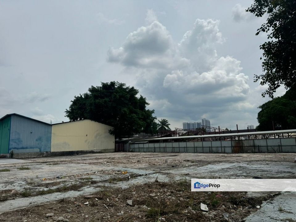 2.5 Acres Flat Land Taman Perindustrian Subang Jaya Usj, Selangor, Subang Jaya