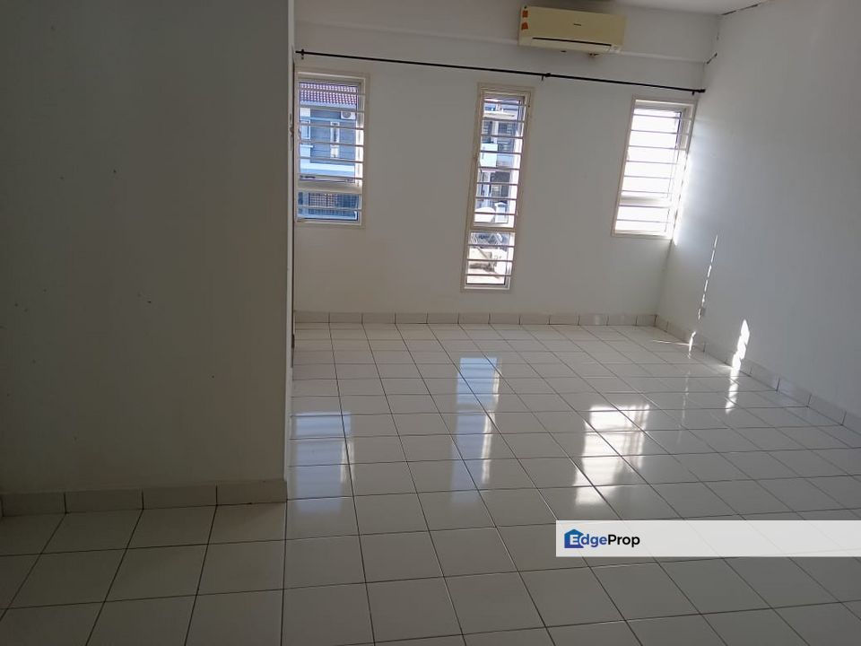 2sty Terrace House 22x70 Subang Impian Subang Bestari, Selangor, Subang