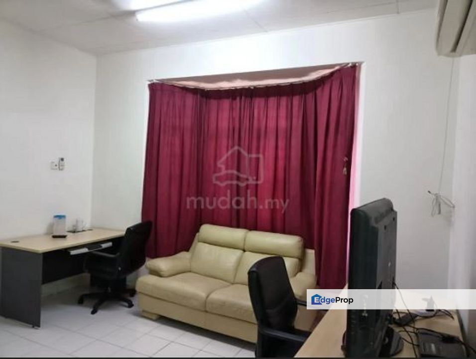 Freehold 22x70 2sty Terrace Taman Puchong Tekali, Selangor, Puchong