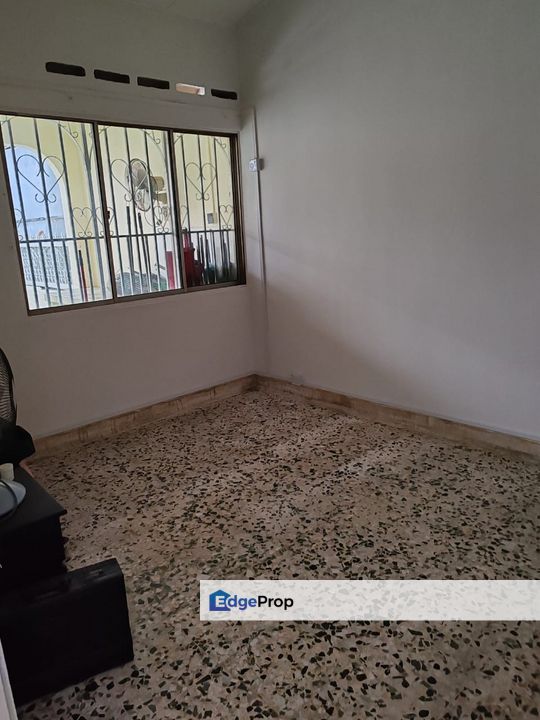 1sty Terrace house Bandar Sunway Opposite Sunway Pyramid, Selangor, Subang Jaya