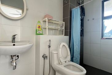 Jalan Setia Permai U13/43A