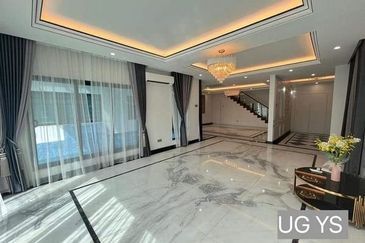 Ayu Impian, Alam Nusantara