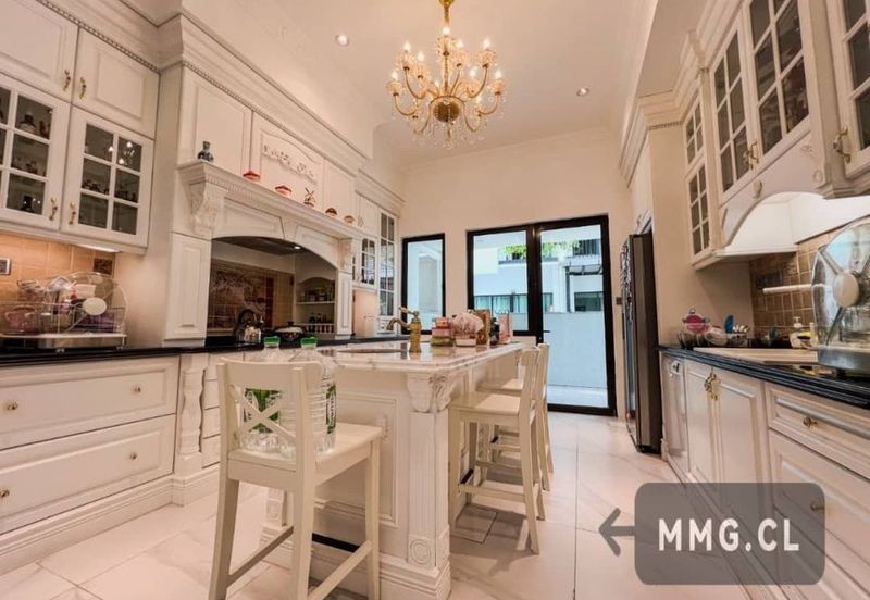 Duta Villa, Setia Alam