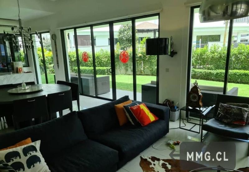 Duta Villa, Setia Alam