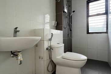 Jalan Setia Permai U13/43A