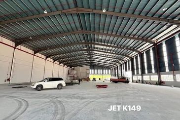 West Port, Pulau Indah