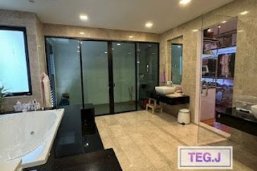 Duta Villa, Setia Alam