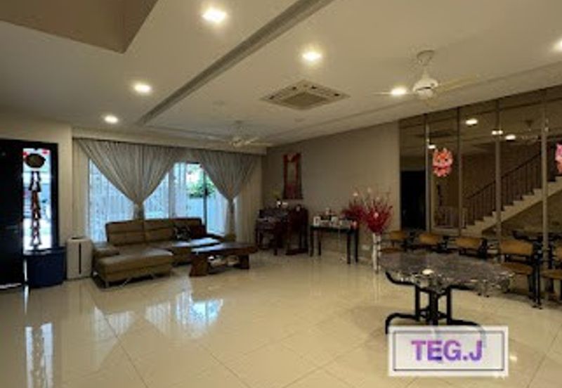 Duta Villa, Setia Alam