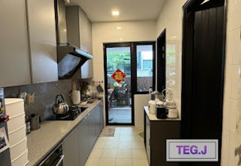 Duta Villa, Setia Alam