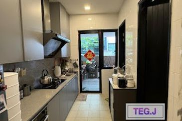 Duta Villa, Setia Alam