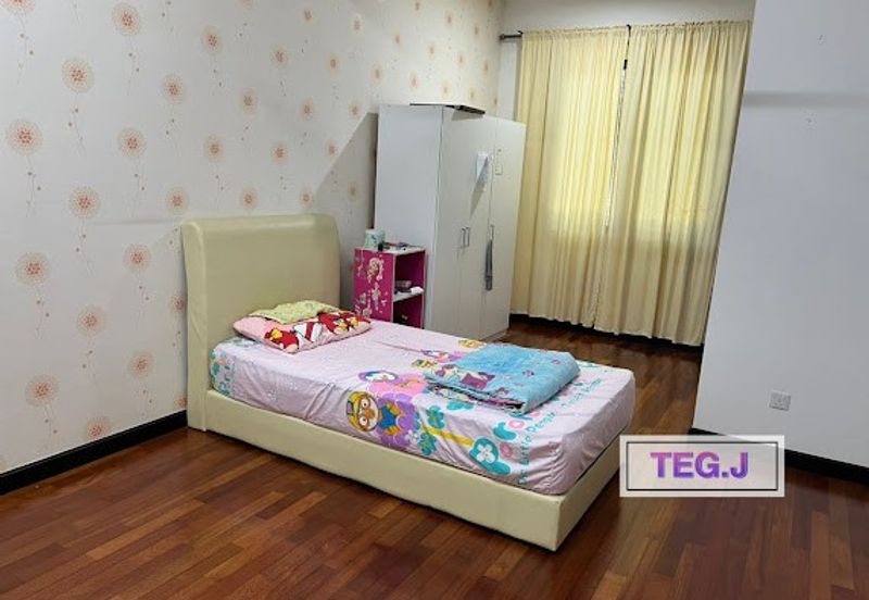 Duta Villa, Setia Alam