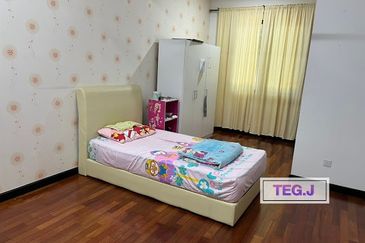 Duta Villa, Setia Alam