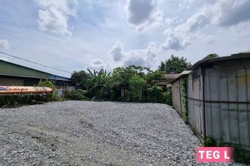 Jalan Bukit Kemuning