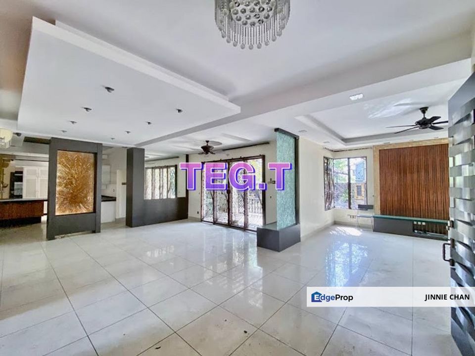 2 Sty Corner Lot Bungalow @ Aman Perdana, Klang, Selangor, Klang