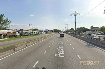 Persiaran Raja Muda Musa, Pelabuhan Klang