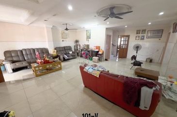 Taman Teluk Gedung Indah