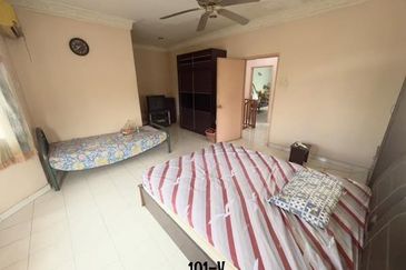 Taman Teluk Gedung Indah