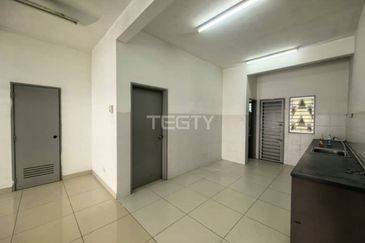 2 Storey Terrace House at Ambang Botanic 3, Phase 30, Klang