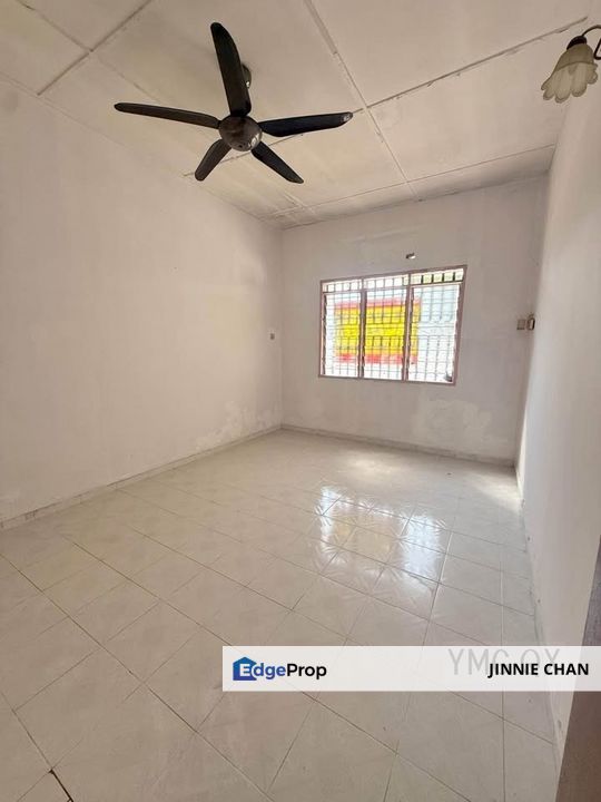 1 Storey End Lot Terrace House at Batu Belah, Klang , Selangor, Klang