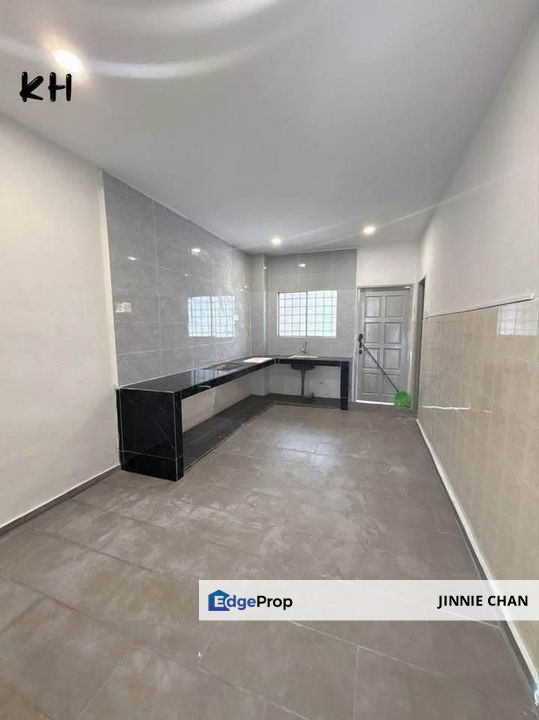 2 Storey End Lot Terrace House at Taman Sentosa, Klang Super A Stock, Selangor, Klang