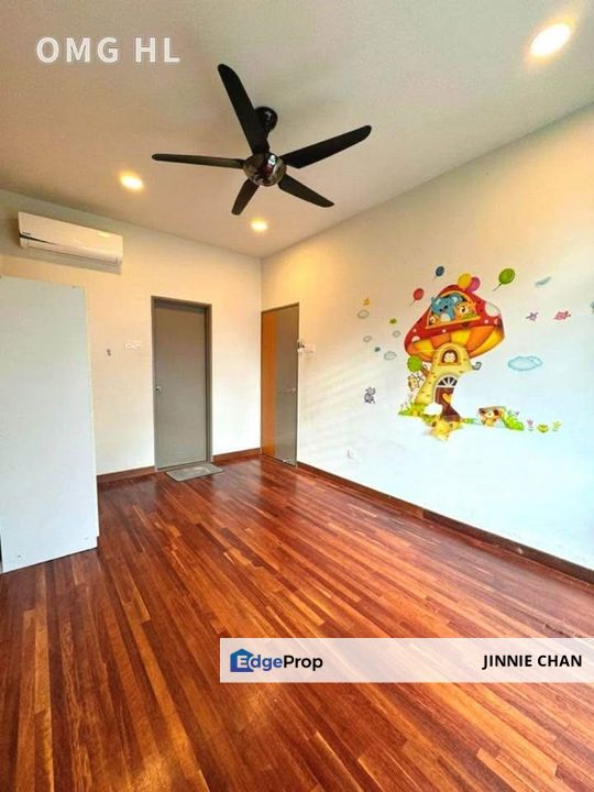 2 Storey Cluster Semi D at Kemuning Greenhills, Shah Alam, Selangor, Shah Alam