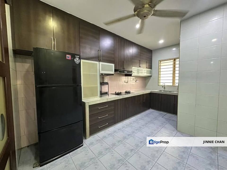 1 Storey Terrace House at Taman Menara Maju, Klang, Selangor, Klang