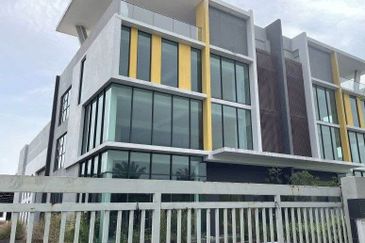 Aman Perdana Industrial