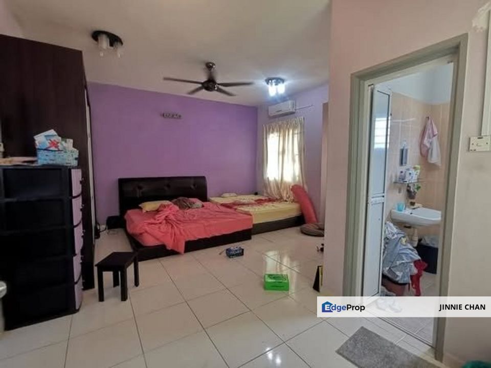 2 Sty Corner Lot Terrace House @ Taman Saga Klang, Selangor, Klang
