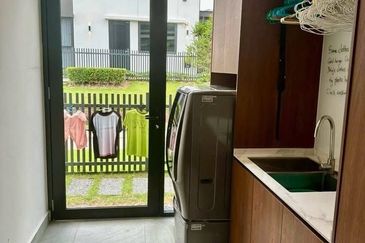 Dremien @ Eco Ardence