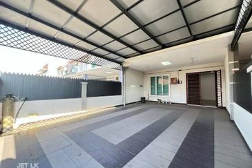 Taman Pelabuhan (Port Garden)