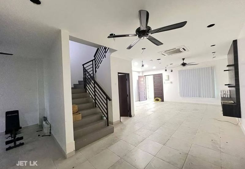 Taman Pelabuhan (Port Garden)