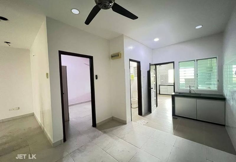 Taman Pelabuhan (Port Garden)