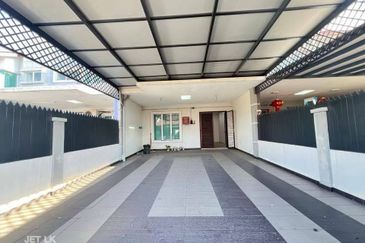 Taman Pelabuhan (Port Garden)