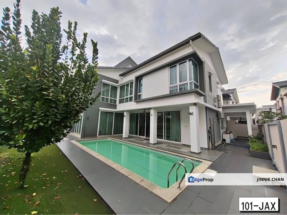2 Storey Bungalow House with Private Swimming Pool at Bandar Parklands, Klang, Selangor, Klang
