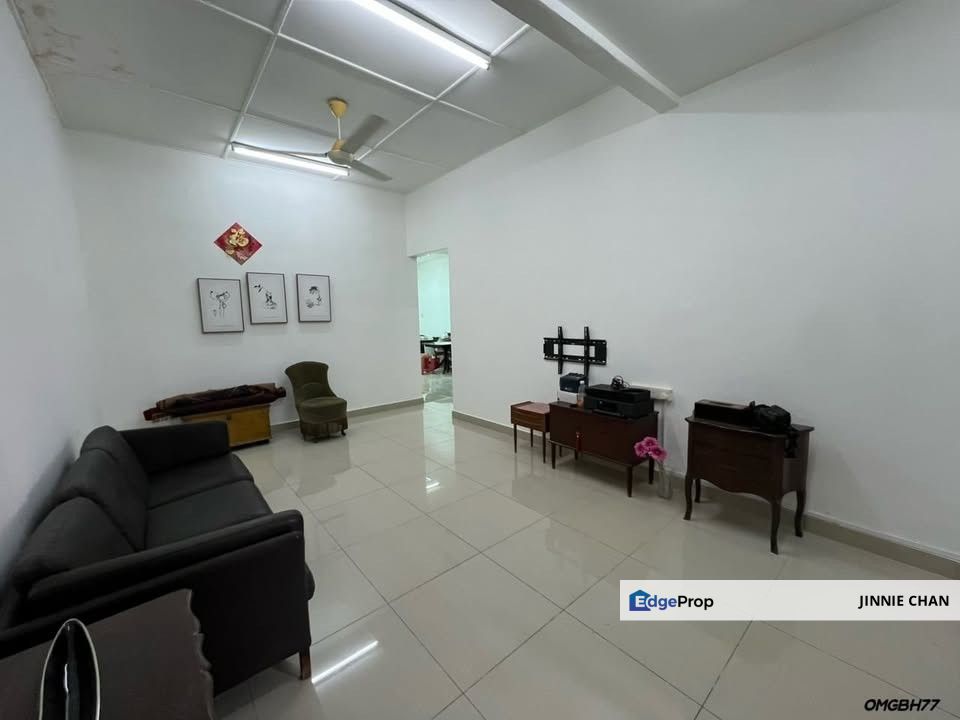 1 Storey Terrace House at Taman Gembira, Klang, Selangor, Klang