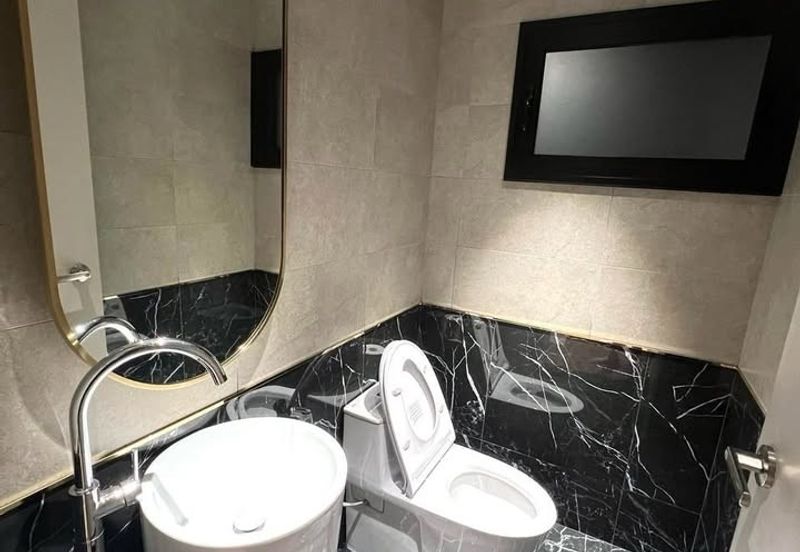 Lucent Residence @ twentyfive.7