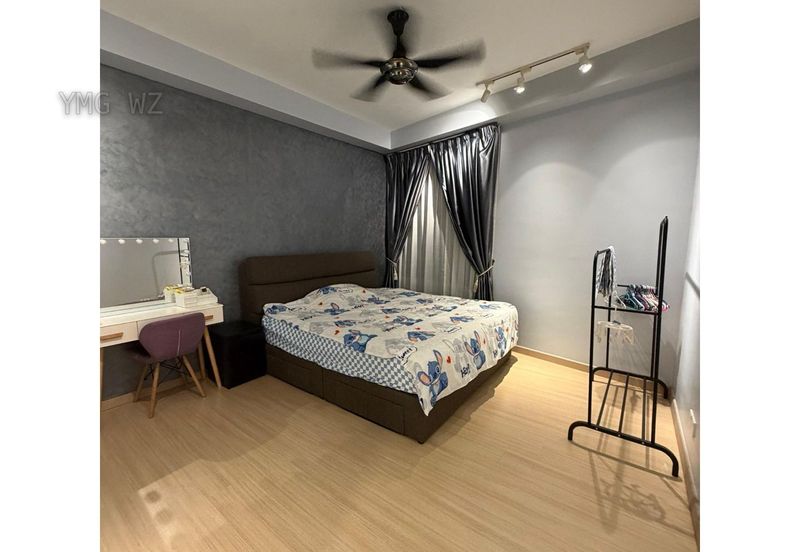 Adria Residence @ Gravit8