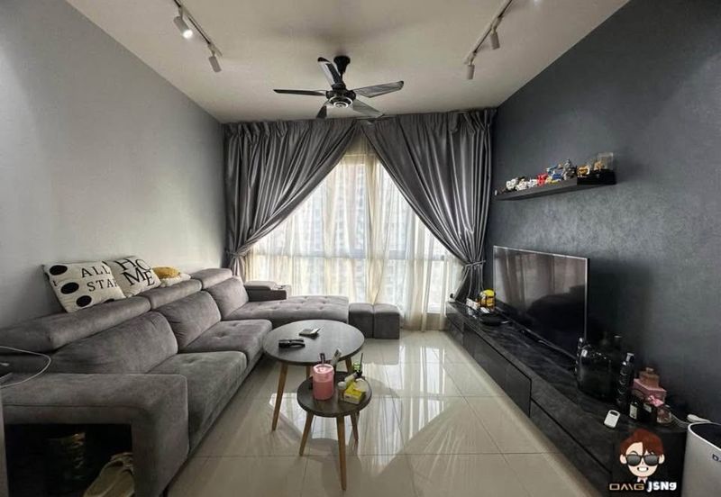 Adria Residence @ Gravit8