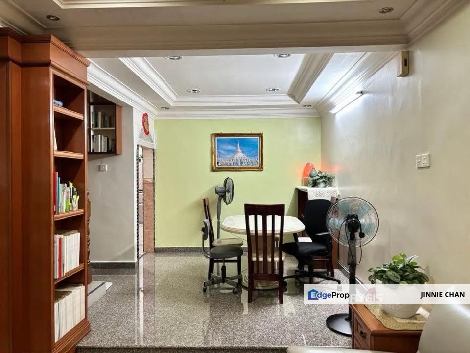 2 Storey Terrace House at Taman Berkeley, Klang, Selangor, Klang