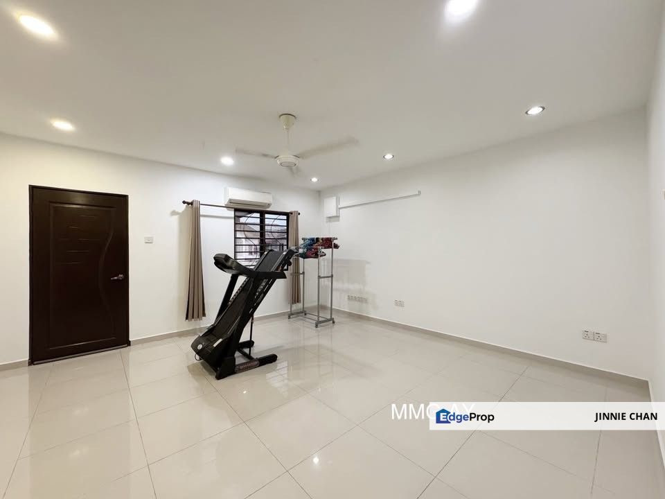 2 Storey Terrace House at Taman Klang Utama, Klang, Selangor, Klang