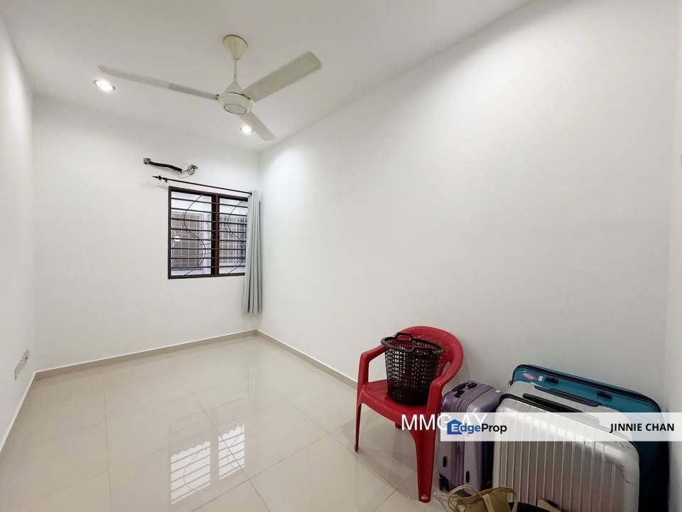 2 Storey Terrace House at Taman Klang Utama, Klang, Selangor, Klang