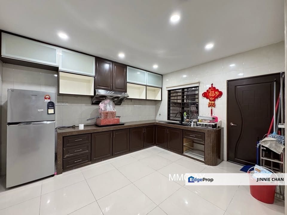 2 Storey Terrace House at Taman Klang Utama, Klang, Selangor, Klang