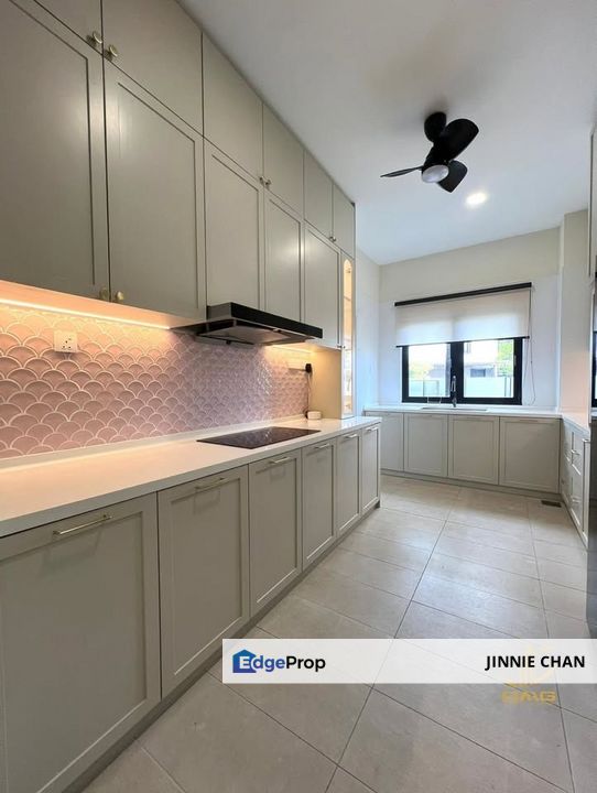 2 Storey Semi D at Dalia Residence, Tropicana Aman, Telok Panglima Garang, Selangor, Telok Panglima Garang