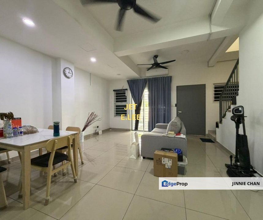2 Storey Terrace House at Kemuning Greenhills 3, Kota Kemuning, Shah Alam, Selangor, Shah Alam