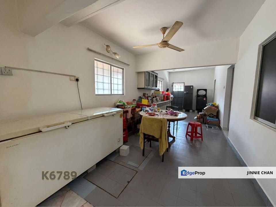 1 Storey End Lot Terrace House at Taman Eng Ann, Klang, Selangor, Klang