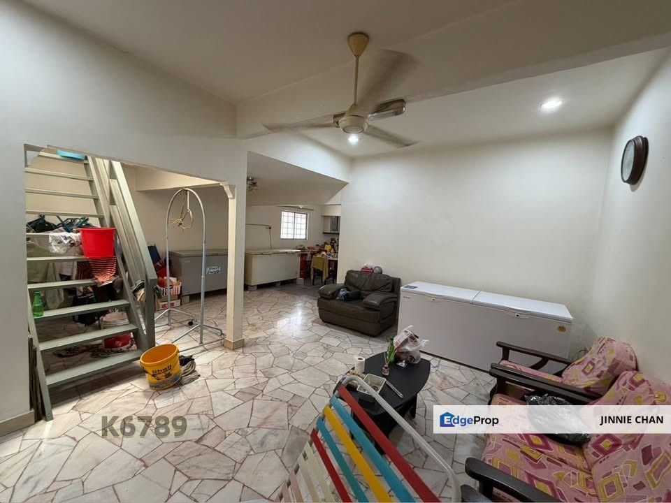 1 Storey End Lot Terrace House at Taman Eng Ann, Klang, Selangor, Klang