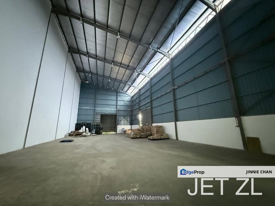 2 Adjoining Units of 1.5 Storey Semi D Factory at Taman Klang Jaya, Klang, Selangor, Klang