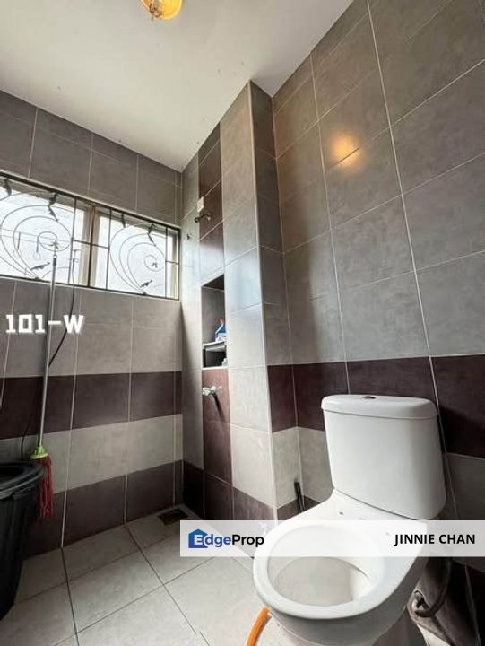 2 Storey Semi D House at Aman Perdana, Klang, Selangor, Klang